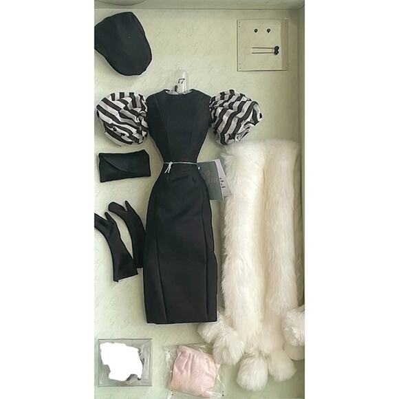 Integrity Toys Gene Doll “Dangerous Curves” SAMPLE Fashion Ensemble COA NRFB - Picture 3 of 5